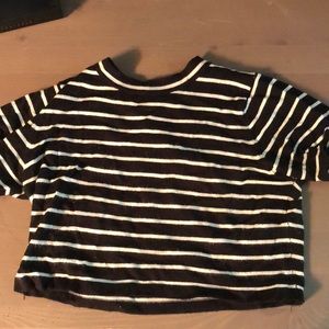 Stripped cropped shirt